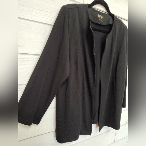 Bob Mackie black open front cardigan - Picture 2 of 8